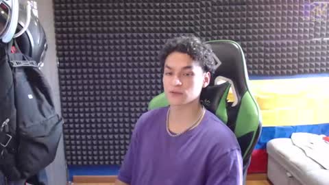 Gymbro42 online show from June 20, 9:09 pm