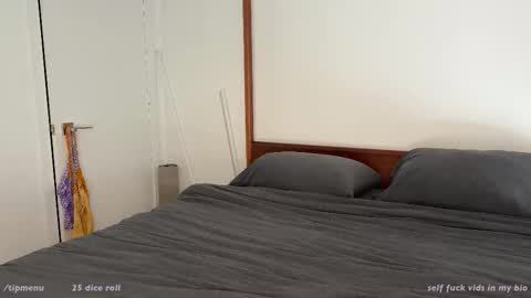 Hadley online show from December 2, 8:34 pm