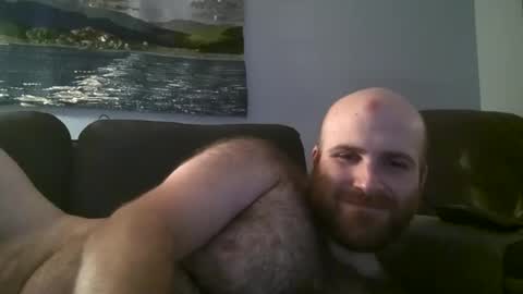 Snapshot of hairiestbear chatting on February 23, 9:50 am Hairiest Bear online show from February 23, 9:50 am