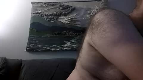 Snapshot of hairiestbear chatting on December 5, 10:44 am Hairiest Bear online show from December 5, 10:44 am