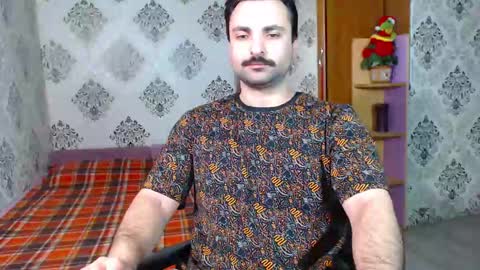 Snapshot of hairy_tyler666 chatting on February 15, 6:44 pm Hairy Tyler online show from February 15, 6:44 pm