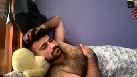 hairyblur online show from December 6, 8:15 am