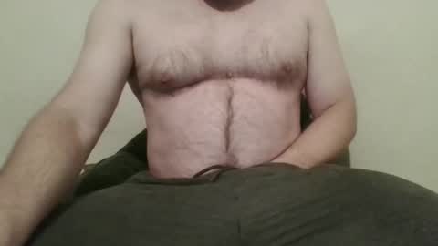hairychest222141 online show from November 16, 8:33 pm
