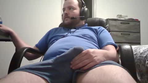 hairymikey online show from April 21, 4:29 am