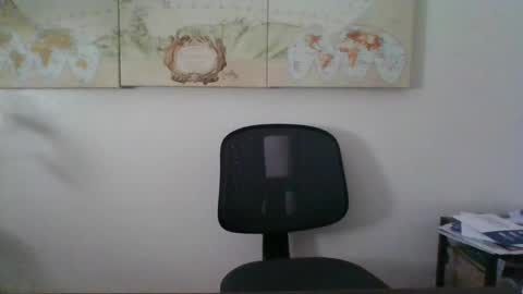 Snapshot of hairypussylover089 chatting on December 30, 5:15 am hairypussylover089 online show from December 30, 5:15 am