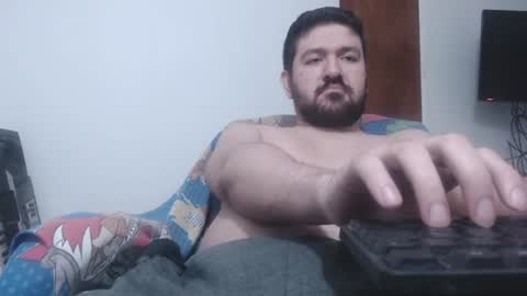 Snapshot of hajo_live chatting on December 17, 2:44 am hajo_live online show from December 17, 2:44 am