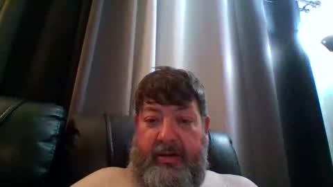 Halfswood98 online show from May 15, 2:09 am