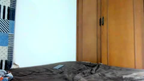 halle_1 online show from July 7, 12:31 pm