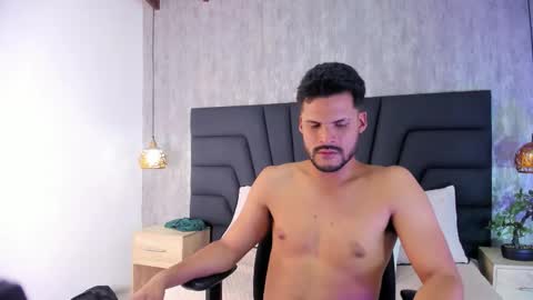 Hamilton online show from November 22, 7:46 pm