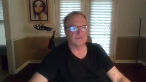 Han online show from December 9, 1:04 pm