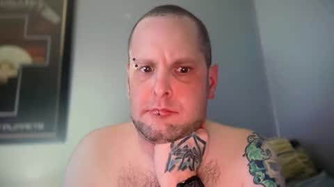 hand_banana_420 online show from December 17, 1:46 am