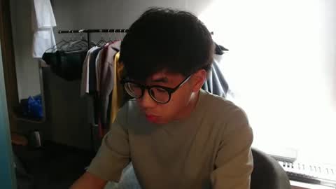 handsome_mannn online show from March 29, 11:54 am