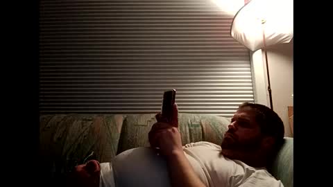 Snapshot of handsomedaddy198923 chatting on October 5, 7:56 am handsomedaddy198923 online show from October 5, 7:56 am