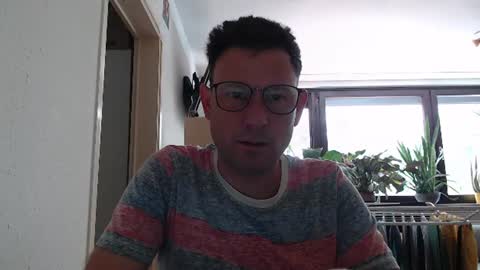 HandsomeGuy1984 online show from August 7, 7:59 am