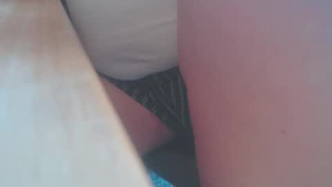 hannes_k online show from April 10, 8:21 am