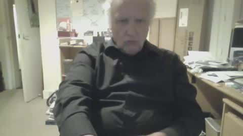 hantsman62730226 online show from November 16, 11:18 pm