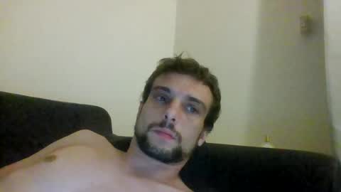 happyfunnyboy79 online show from July 6, 10:43 pm