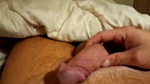 hapyending960 online show from November 27, 8:01 pm