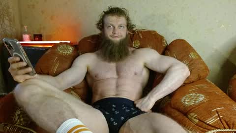 Valentino Hard online show from April 12, 3:35 pm