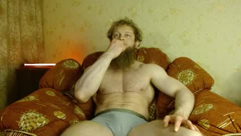 Snapshot of hardandripped chatting on October 20, 10:35 pm Valentino Hard online show from October 20, 10:35 pm