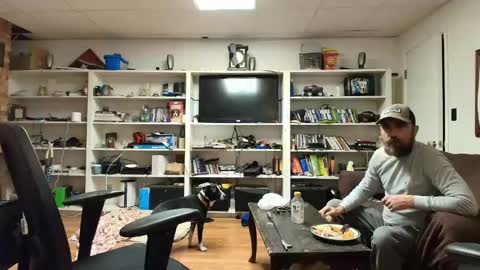 Snapshot of hardworkertn chatting on February 14, 2:50 am hardworkertn online show from February 14, 2:50 am