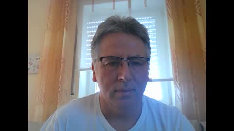 Snapshot of hartl67 chatting on March 2, 2:25 pm hartl67 online show from March 2, 2:25 pm