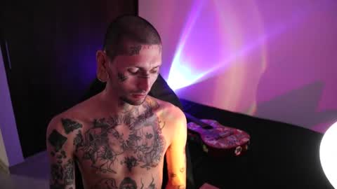 More content   2   online show from December 19, 2:41 am