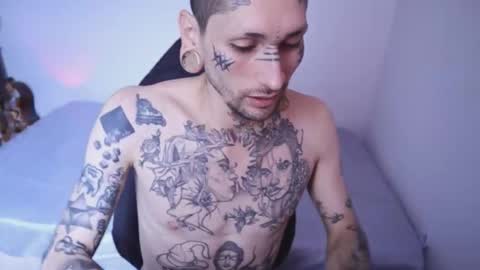 More content   2   online show from November 15, 2:41 pm