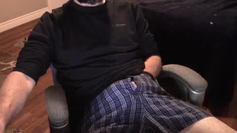 John online show from December 10, 4:45 am