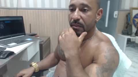 Snapshot of hebertgomes chatting on September 11, 11:48 pm hebertgomes online show from September 11, 11:48 pm