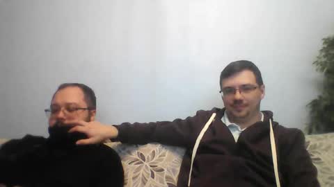 hedineko online show from January 16, 6:10 pm