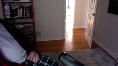 Snapshot of hellfire1533 chatting on March 3, 1:37 pm hellfire1533 online show from March 3, 1:37 pm