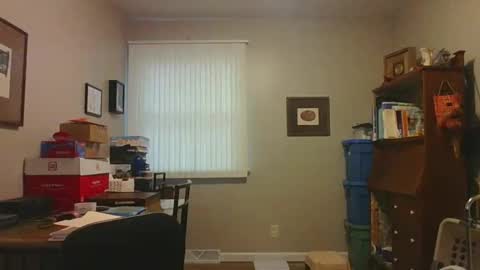 helloforfun111 online show from April 15, 7:58 pm