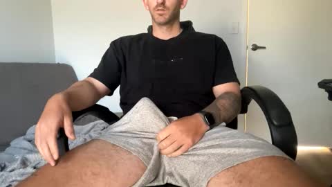 Hendo online show from September 26, 12:19 am