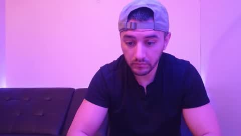 HENNIDRIP online show from January 13, 5:34 am