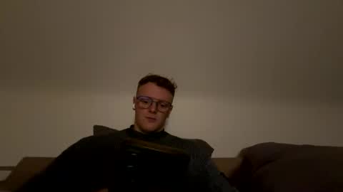 henrietje online show from December 3, 4:24 pm