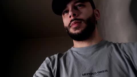 HenryAxe online show from February 24, 2:29 pm