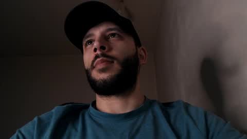 HenryAxe online show from April 10, 11:17 am