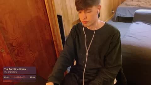 heyitsyourboy online show from December 22, 6:17 am