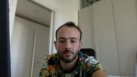 hhombre online show from October 27, 1:24 pm