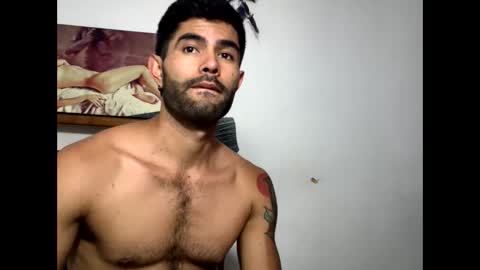 hideonbush online show from January 9, 7:52 pm