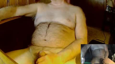 Snapshot of higgins11 chatting on February 28, 12:32 am higgins11 online show from February 28, 12:32 am