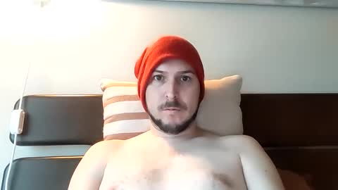 HiHiHi87 online show from December 6, 2:28 pm