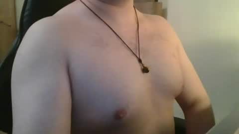 Himbo fox online show from June 21, 6:19 am