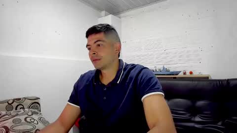 Hi moreno online show from December 8, 7:11 pm