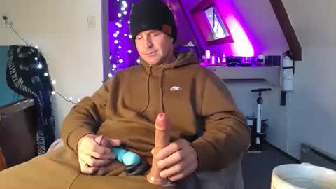 Hippie Jijm online show from March 5, 4:14 pm