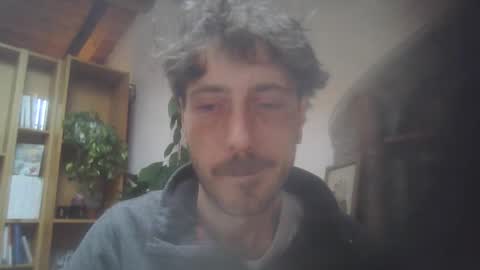 hitmenoww online show from March 29, 10:48 am