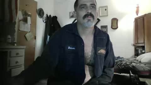 hoglegg99384194 online show from May 27, 7:49 am