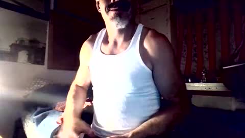 Snapshot of hoglegg99384194 chatting on October 21, 1:42 am hoglegg99384194 online show from October 21, 1:42 am