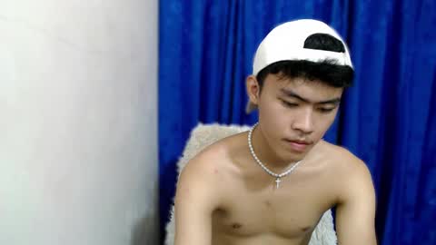 Jayjay online show from October 31, 11:46 am